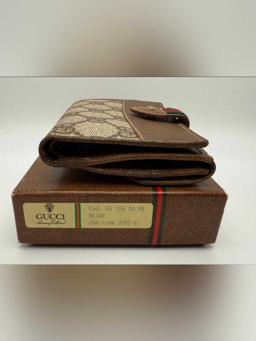 Gucci Beige GG Canvas & Leather Bifold Wallet with Web Stripe - Picture 8 of 10